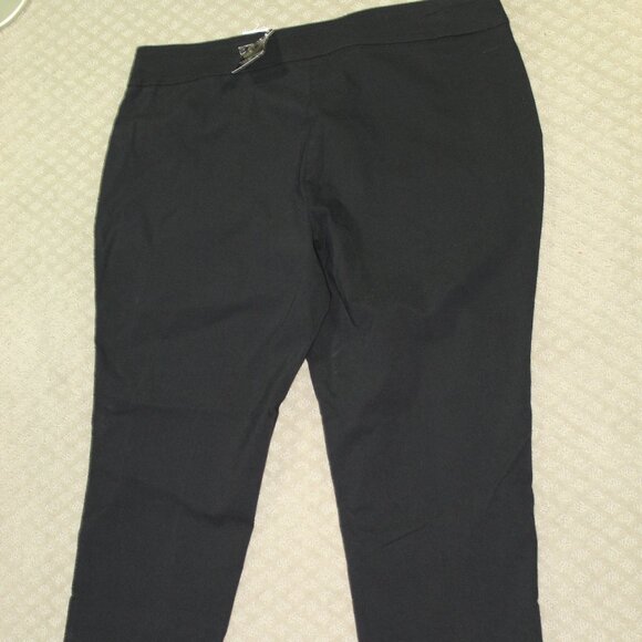 JM Collection Black Dress Pull On Rivet Pants Slim Leg Size 24WP Plus Petite NWT - Picture 2 of 8